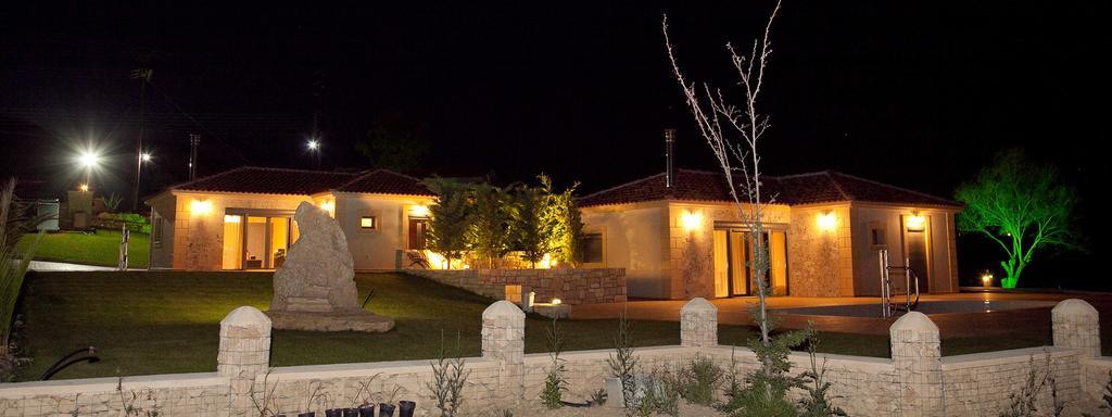 Ameadros Resort Mantzavináta エクステリア 写真
