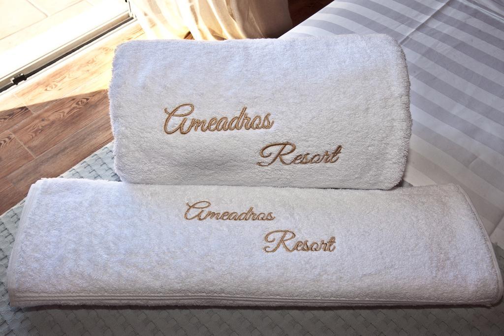 Ameadros Resort Mantzavináta エクステリア 写真