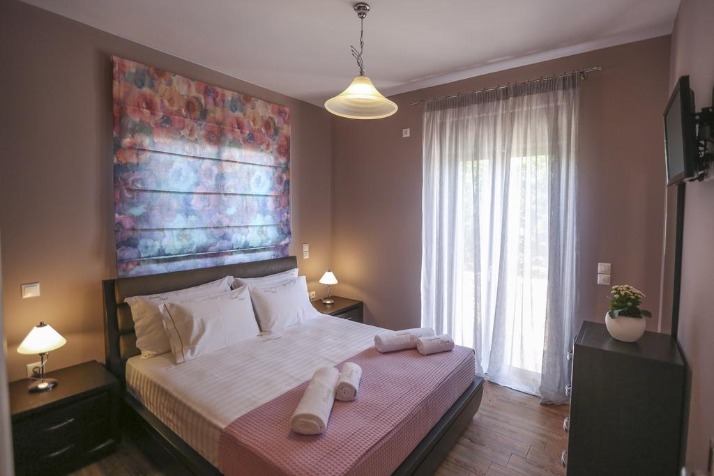 Ameadros Resort Mantzavináta エクステリア 写真